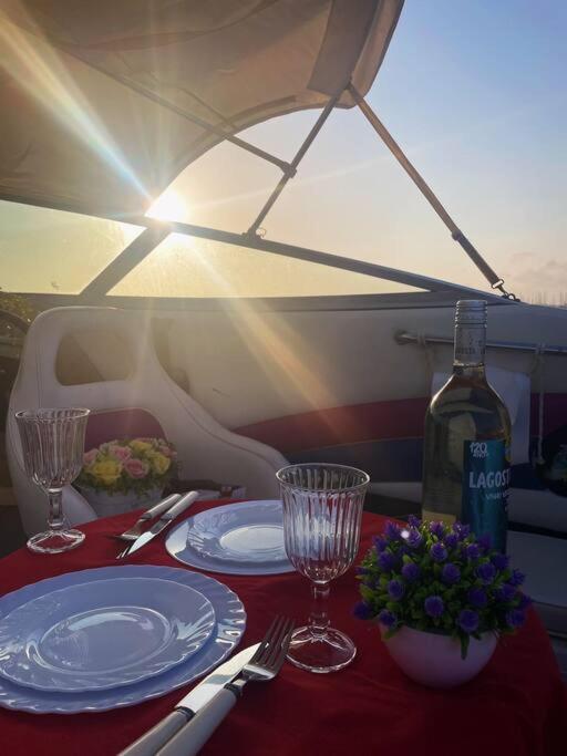 מלון פארו Guestboat Milagre מראה חיצוני תמונה