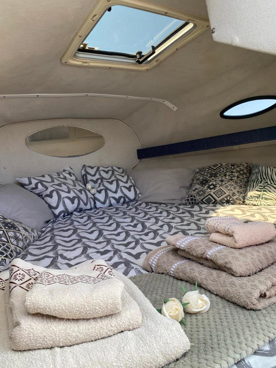 מלון פארו Guestboat Milagre מראה חיצוני תמונה